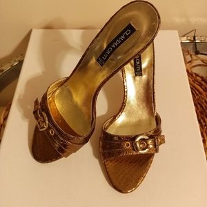 Claudia Ciuti Italian gold peep toe heels size 6